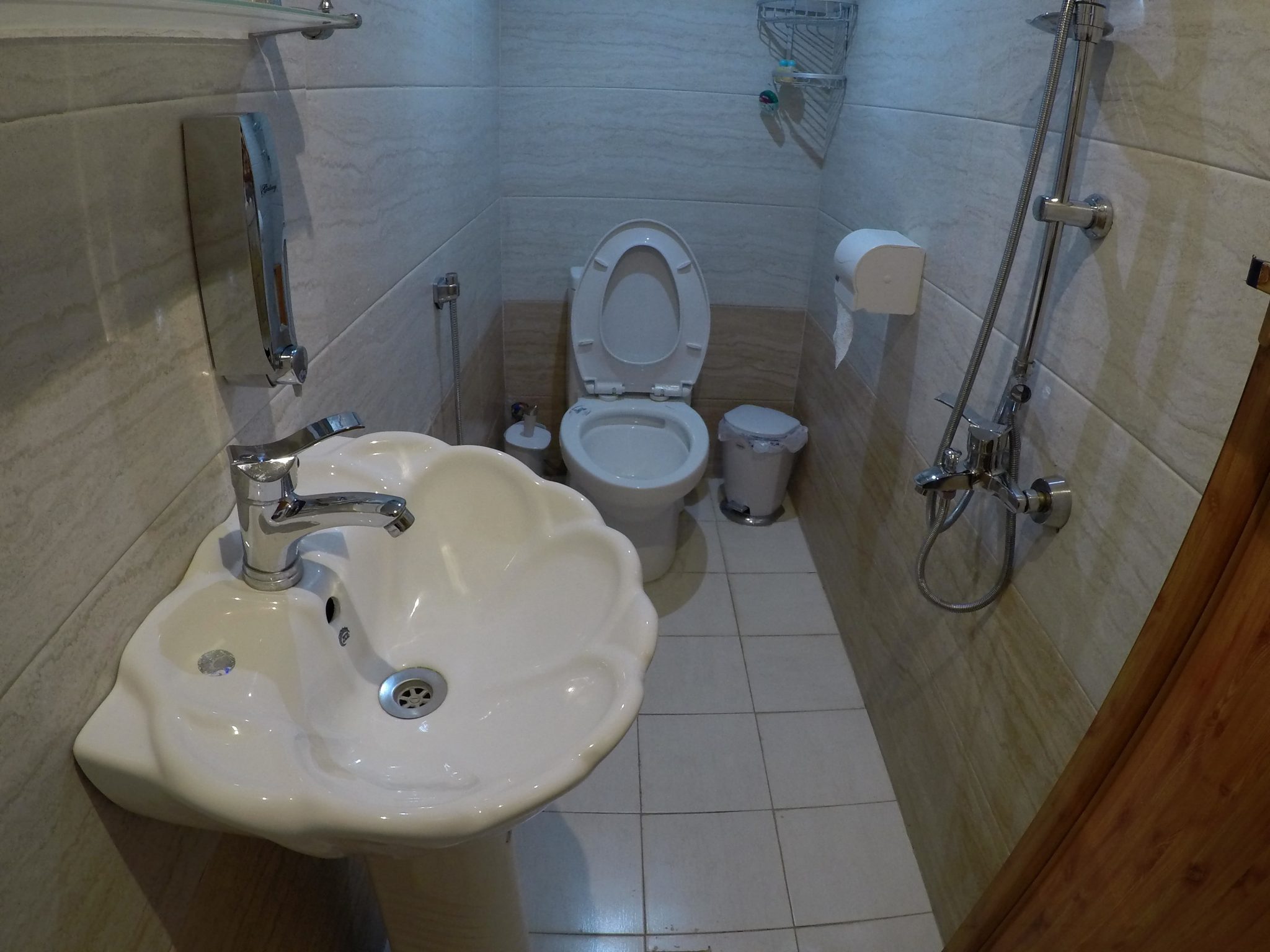 Amirza hotel Bathroom