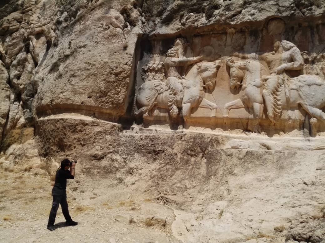 Iran benefits of thousands ancient reliefs, photo: @SamDavani